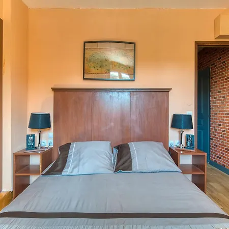 D'hotes La Bonne Mine Bed & Breakfast 4*