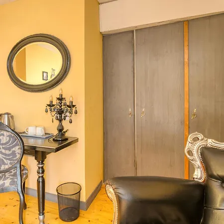 D'hotes La Bonne Mine Bed & Breakfast